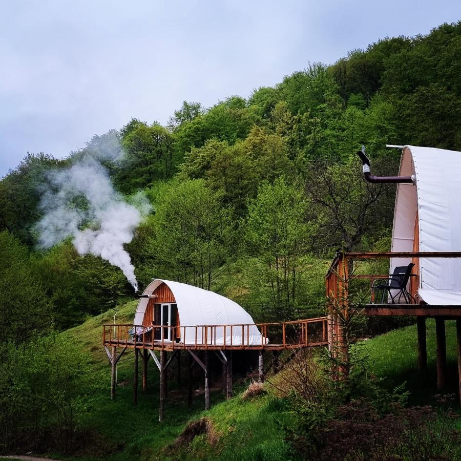 Hotel Sunrise Glamping Retreat à Galesu Extérieur photo